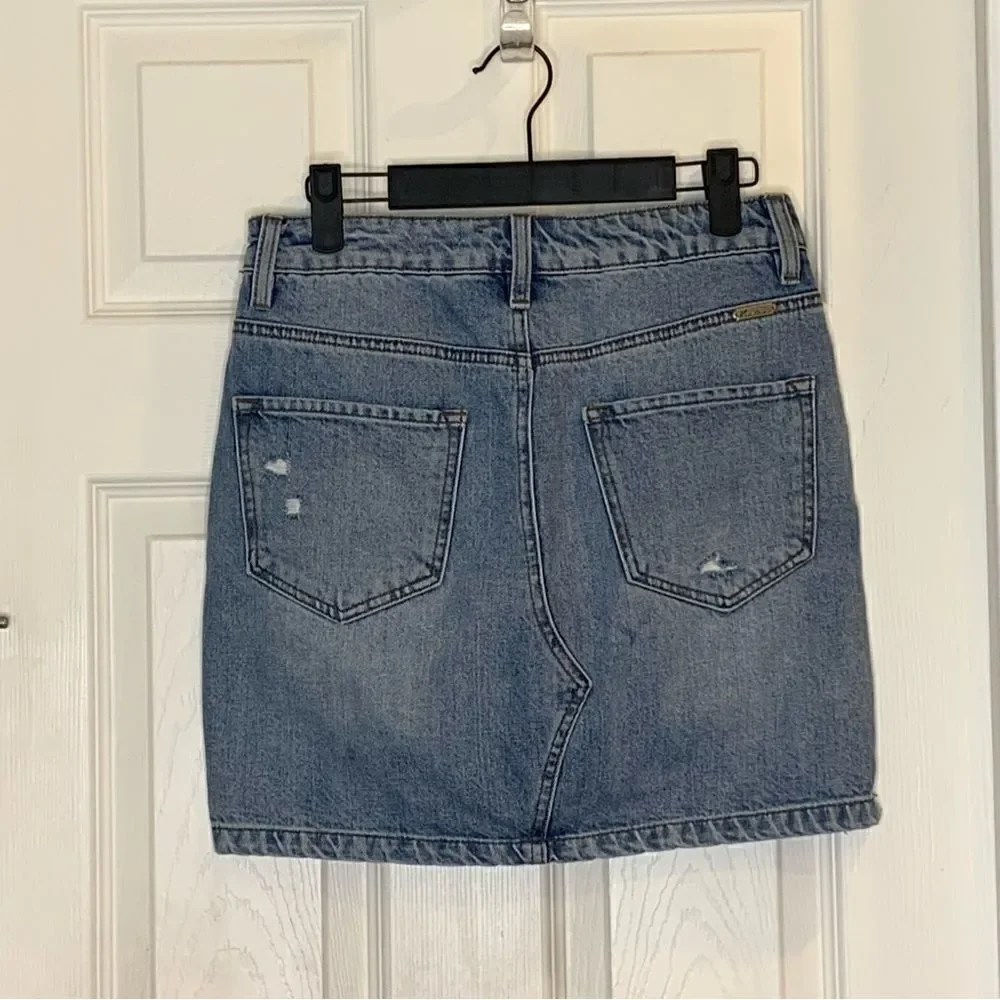 Kancan Light Wash Distressed High Rise Denim Skirt Size Small